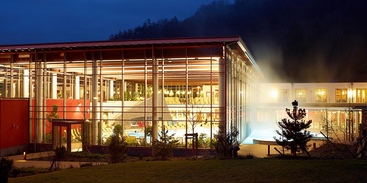 Wellness in der Therme Bad Bertrich